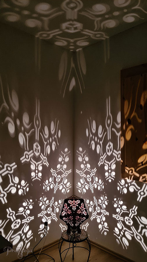 Icosahedron Shadow Lamp