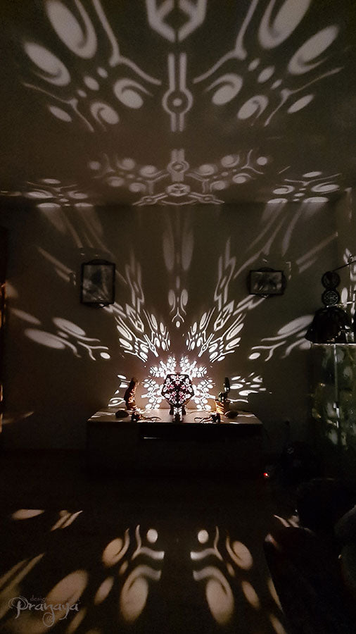 Icosahedron Shadow Lamp